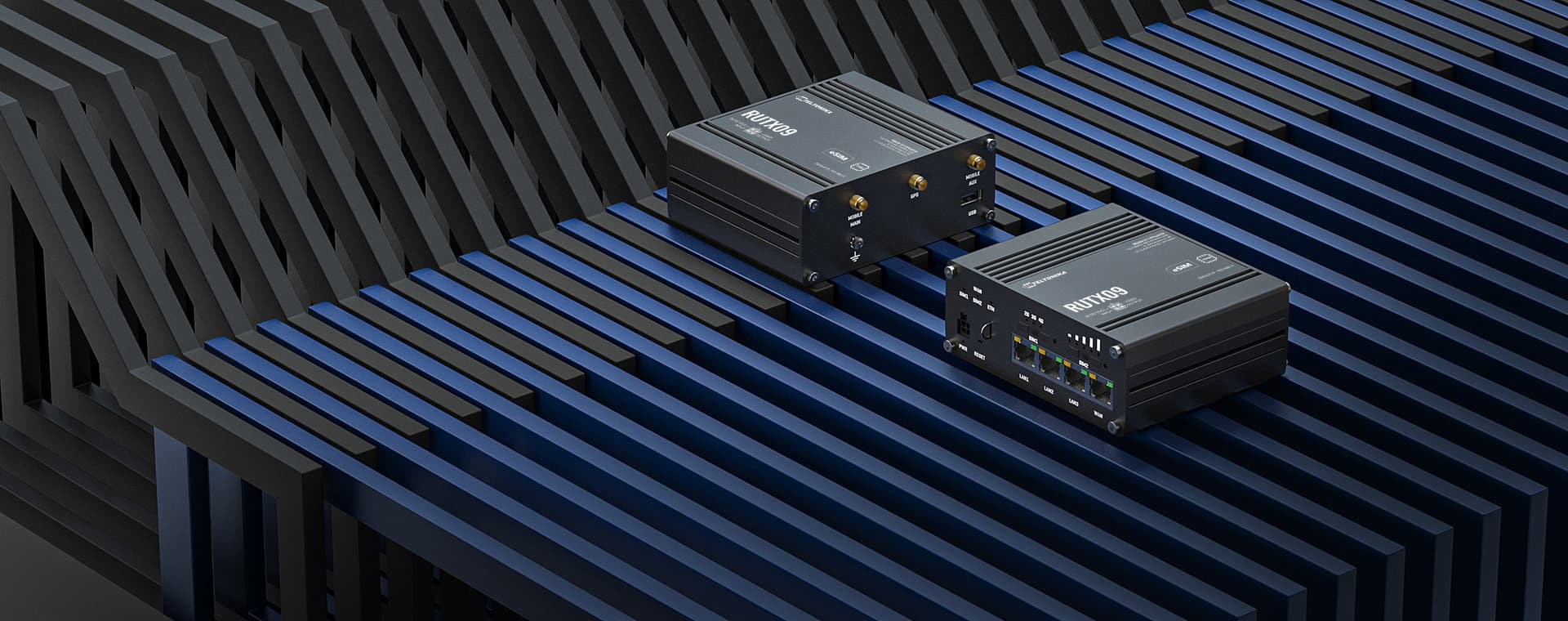 Teltonika RUTX09 LTE-A Cat 6 Cellular Router — görsel 1