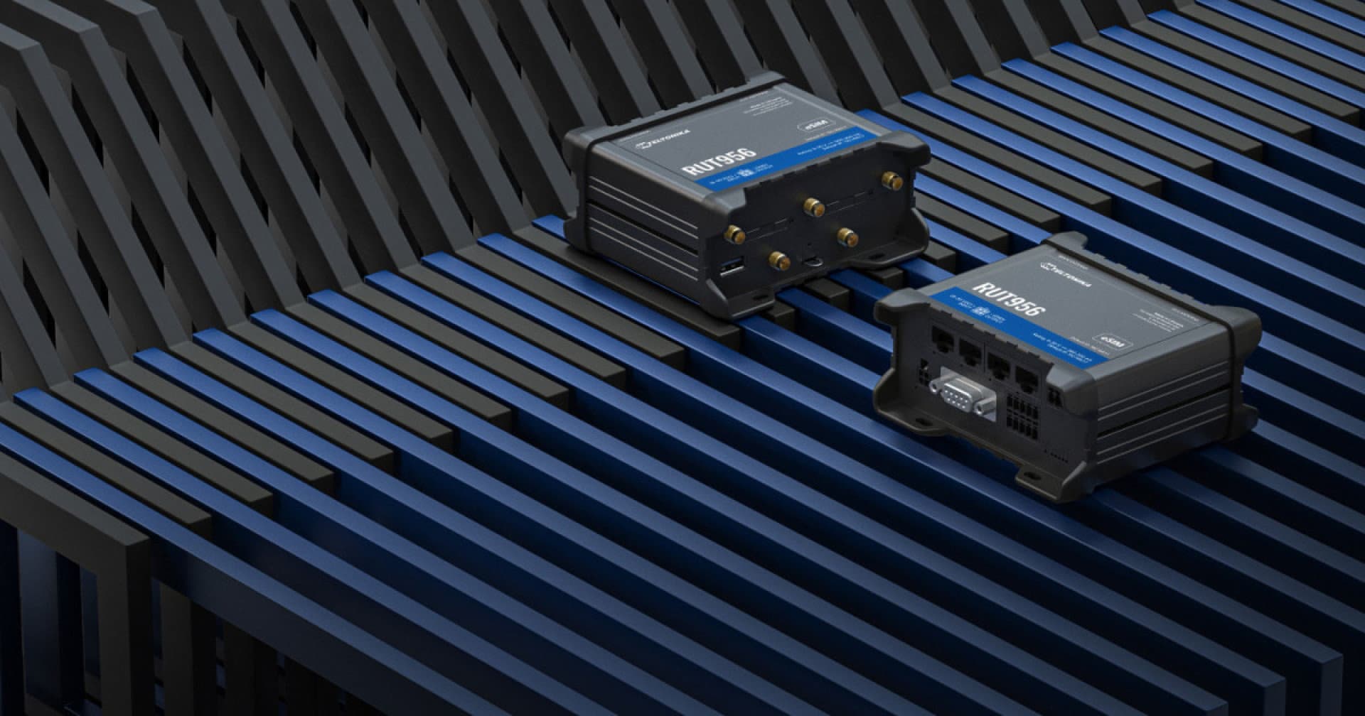 Teltonika RUT956 RS232 / RS485 Cellular Router — görsel 1